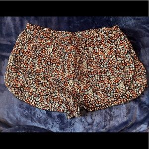 American Rag floral shorts XL